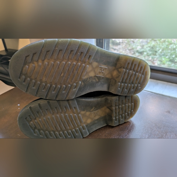 Dr Martens Black Suede Kids Boots. Lace-Up Boots With Side Zipper. Size 3 - Picture 9 of 9